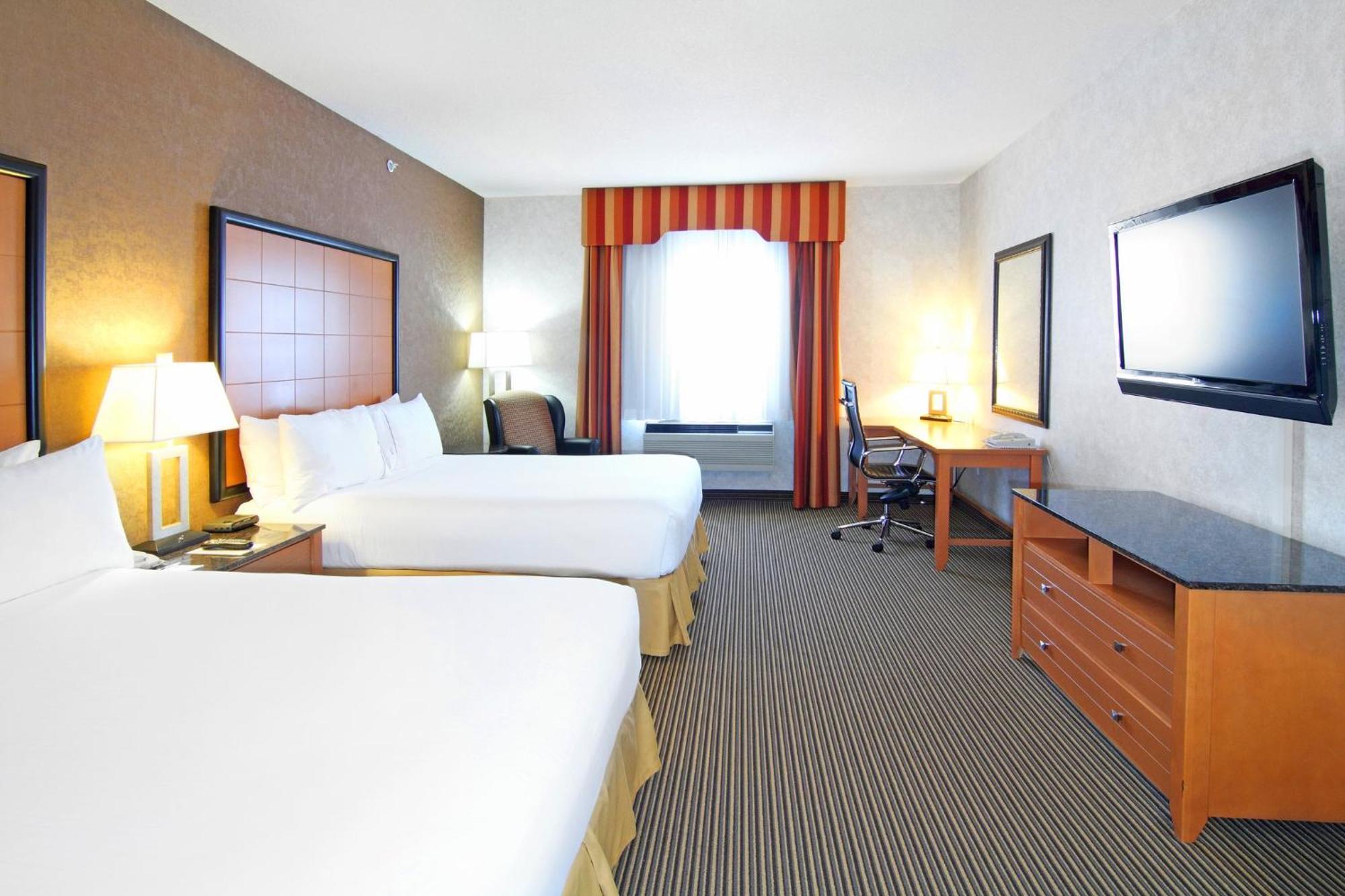 Holiday Inn Express Calgary South By Ihg Zewnętrze zdjęcie