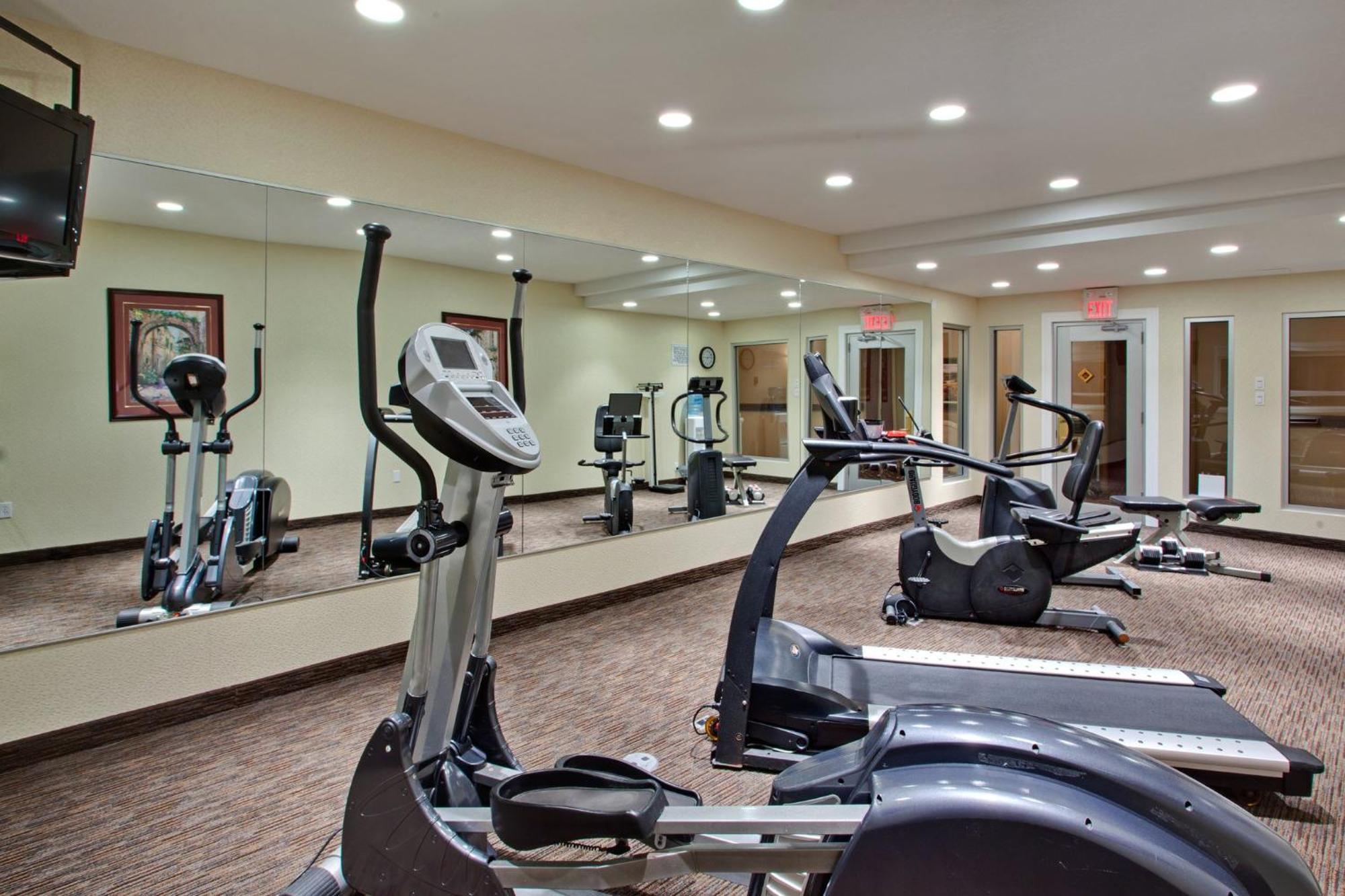 Holiday Inn Express Calgary South By Ihg Zewnętrze zdjęcie