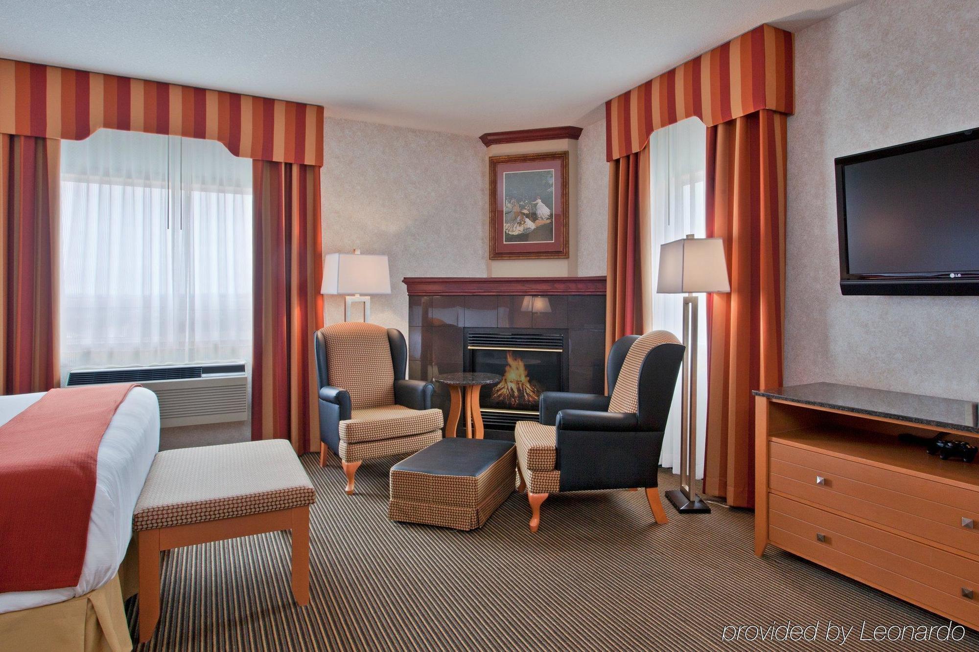 Holiday Inn Express Calgary South By Ihg Pokój zdjęcie
