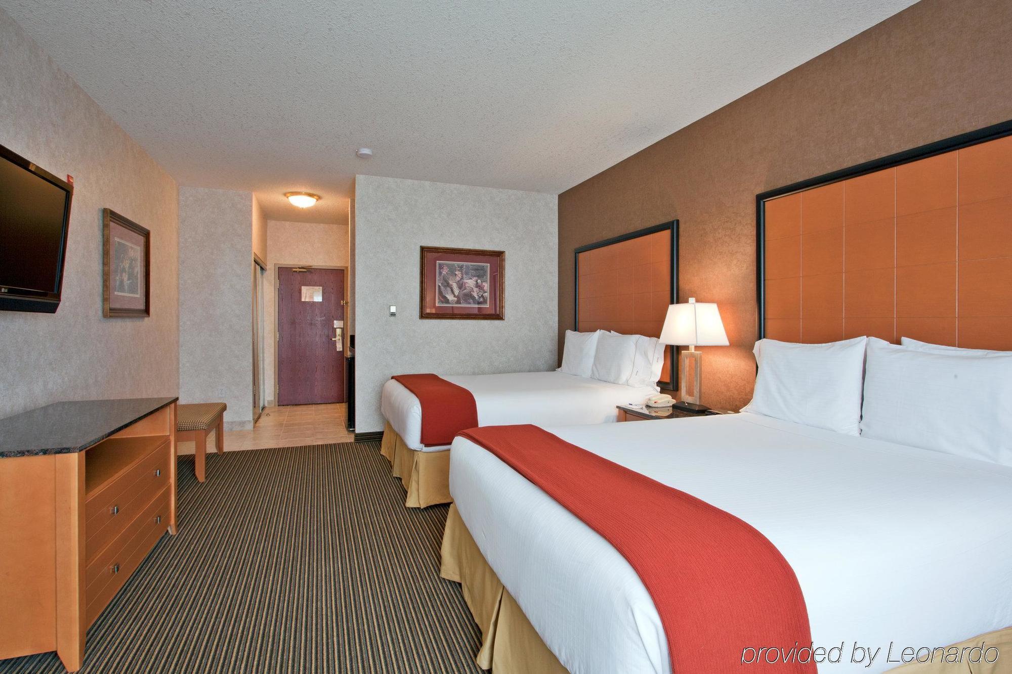 Holiday Inn Express Calgary South By Ihg Zewnętrze zdjęcie