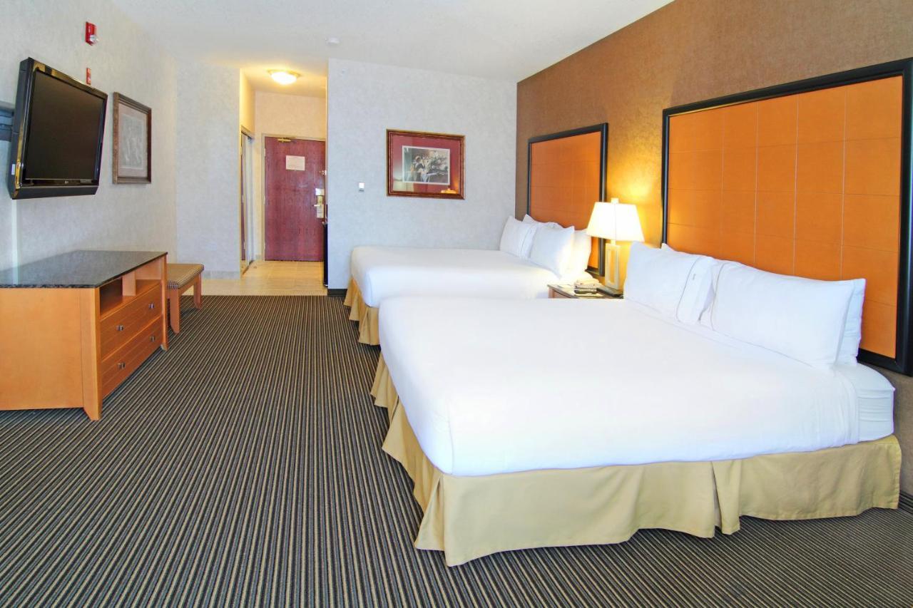 Holiday Inn Express Calgary South By Ihg Zewnętrze zdjęcie